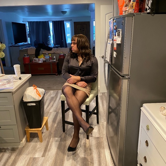 Meet your Posher, Brianna - Picture 1 of 2